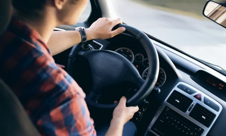 Como resolver problemas de infiltração no carro?