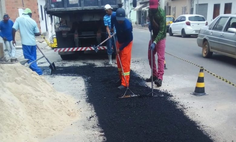 operação tapa buracos em Ubaíra