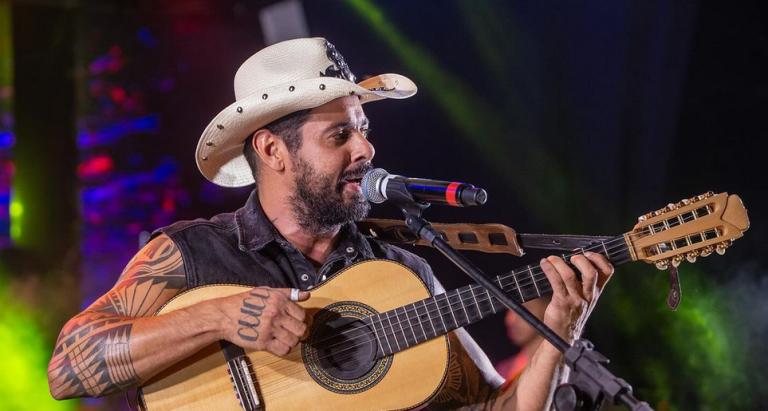 O sertanejo João Carreiro 