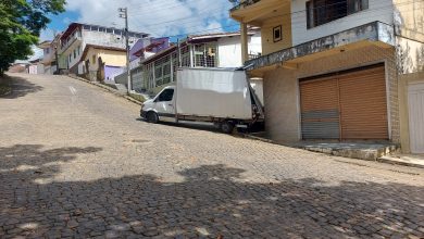 acidente caminhão na rua Joana Angélica em Mutuípe
