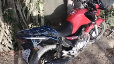 Moto furtada na Rua da Torre em Jiquiriçá