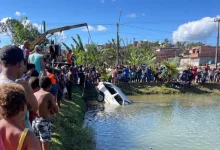 carro encontrado em lagoa.